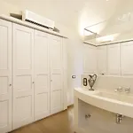 فندق مبيت وإفطار L'encant 3*